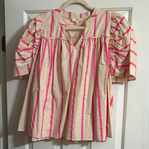 entro Tops - Entro Pink and Cream Striped Puff Sleeve Ruffle V Neck Blouse Size Large